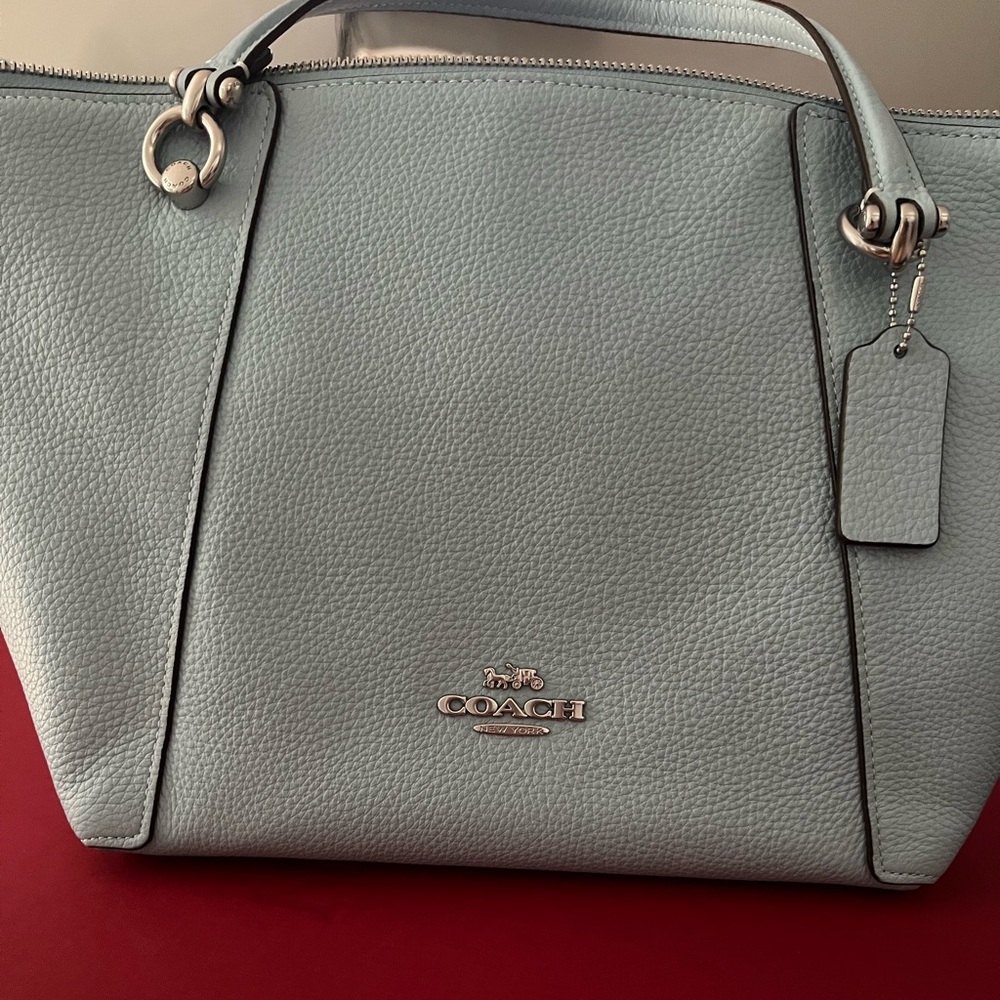 Brand new 100% authentic with tags coach bag